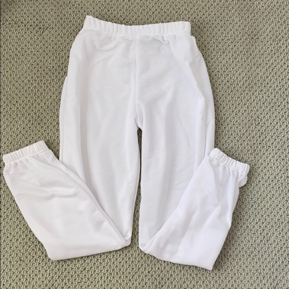 PrettyLittleThing white sweat pants